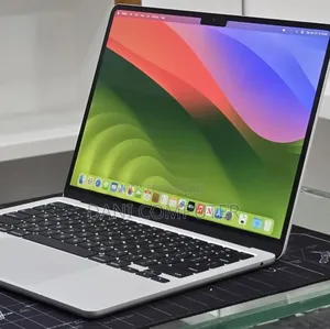 New Laptop Apple MacBook Air 2022 M2 16GB Intel Core M2 SSD 512GB