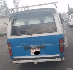 Toyota Grand HiAce 1985