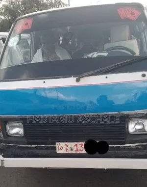 Toyota Grand HiAce 1985