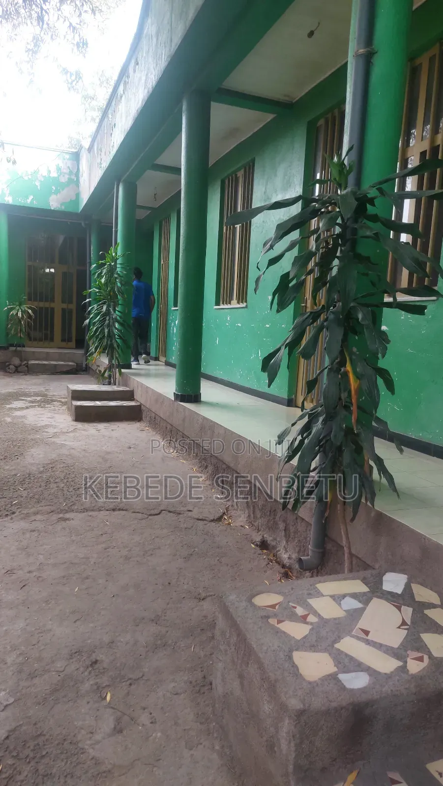 12bdrm House in Oromia, Bole for sale