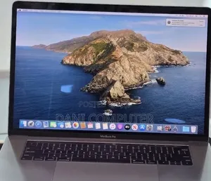 New Laptop Apple MacBook Pro 2018 32GB Intel Core i7 SSD 1T