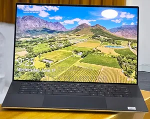 New Laptop Dell XPS 15 16GB Intel Core i7 SSD 512GB