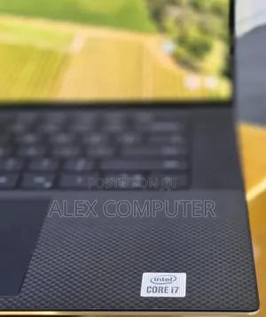 New Laptop Dell XPS 15 16GB Intel Core i7 SSD 512GB