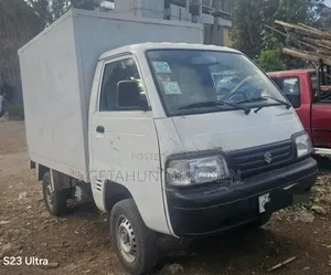 Suzuki Eeco 2023 Gray
