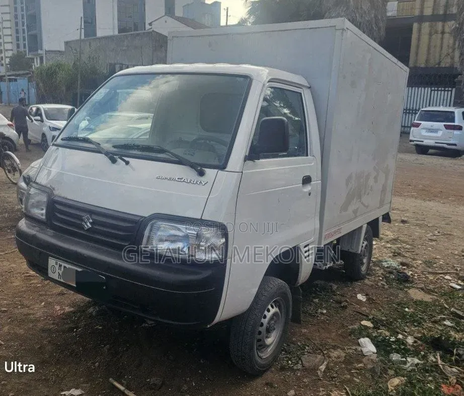 Suzuki Eeco 2023 Gray