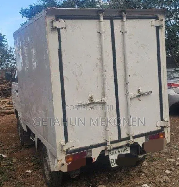 Suzuki Eeco 2023 Gray