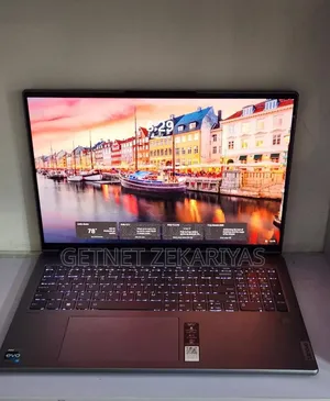 New Laptop Lenovo Yoga 7i 16GB Intel Core i7 SSD 512GB