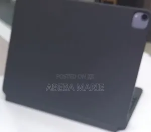 New Apple iPad Pro 12.9 (2022) 256 GB
