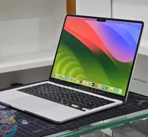 New Laptop Apple MacBook Air 2022 M2 16GB Apple M2 SSD 512GB