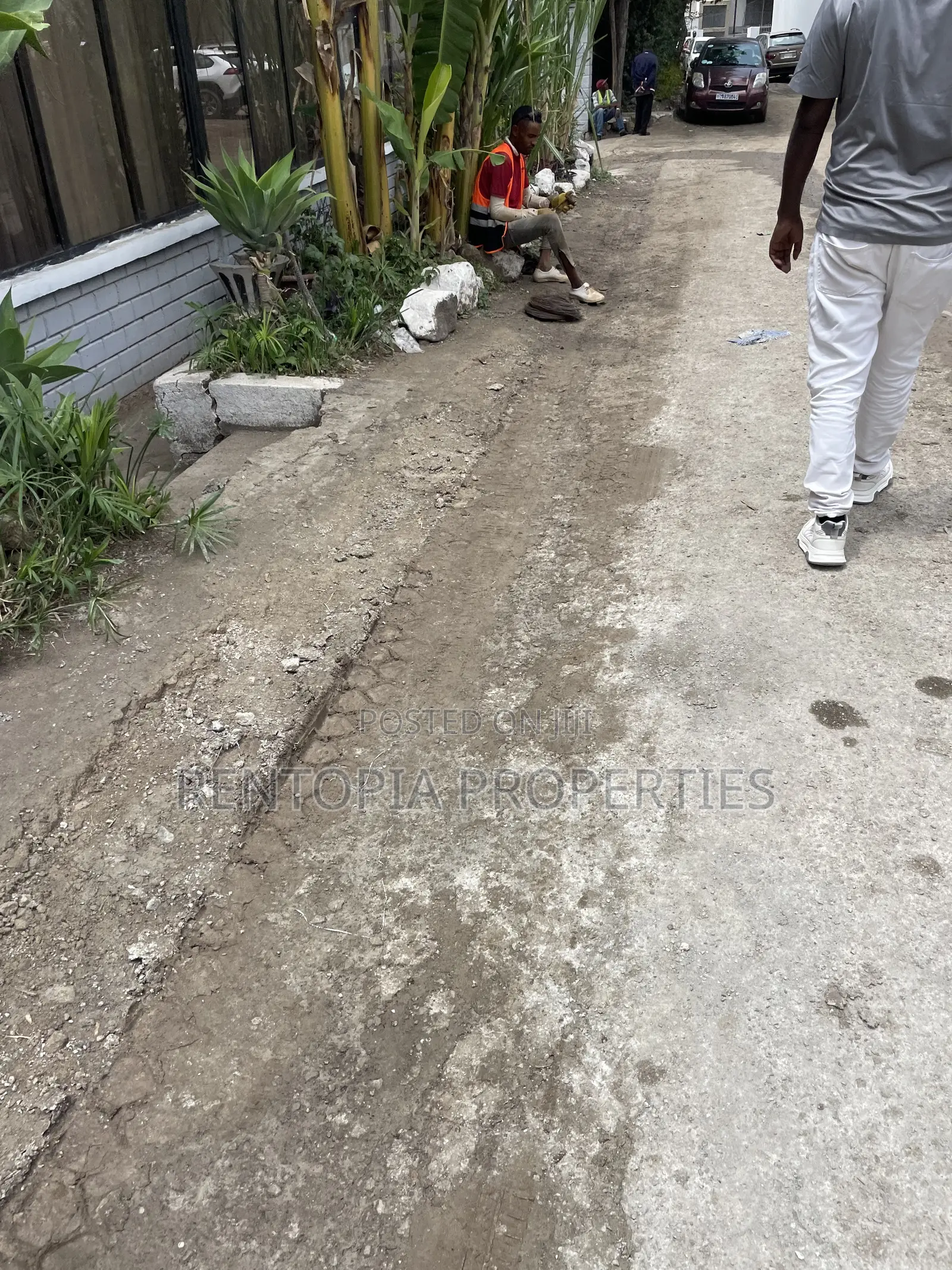 የሚሸጥ 390ካሬ ቦታቦሌ ! 390sqm Land for Sale! Bole