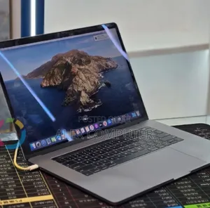 New Laptop Apple MacBook Pro 2018 32GB Intel Core i9 SSD 1T