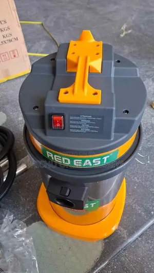 ለስራ የሚሆን 30 ሊይትር Red East Wet Dry Vacuum Cleaner/Free Delivery