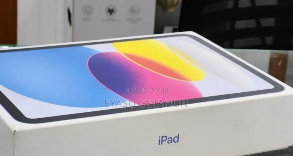 New Apple iPad (2025) 128 GB Blue