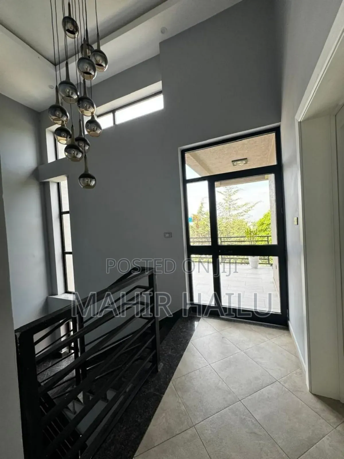 Furnished 7bdrm House in Real, Bole for rent