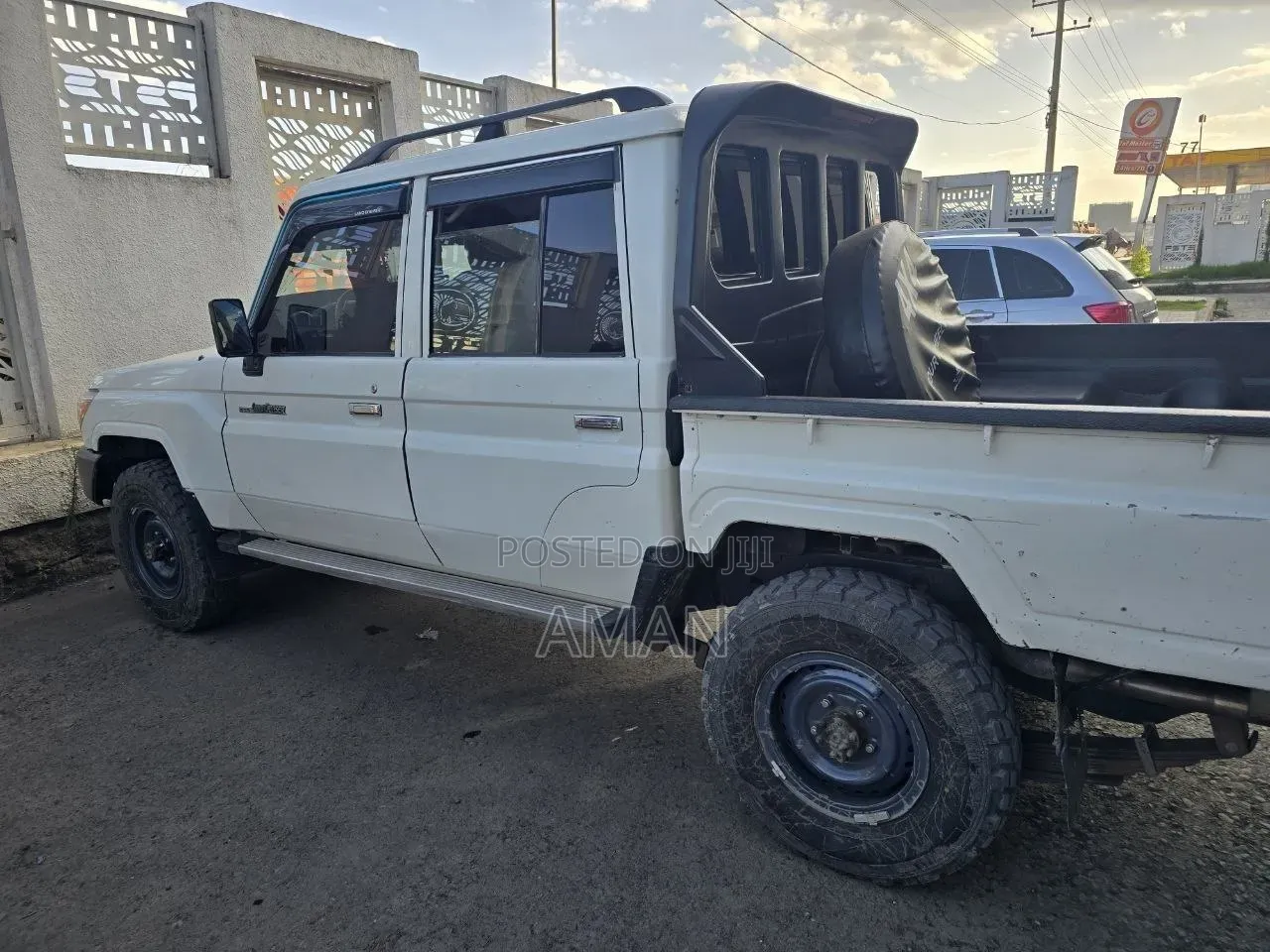 Toyota Land Cruiser 79 Series 2019 White