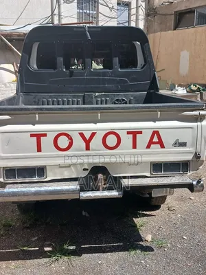 Toyota Land Cruiser 79 Series 2019 White