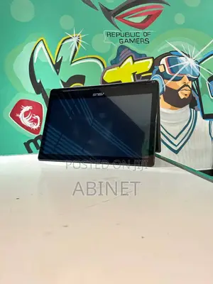 New Laptop Asus VivoBook 15 X505BA 8GB Intel Core i7 HDD 1T
