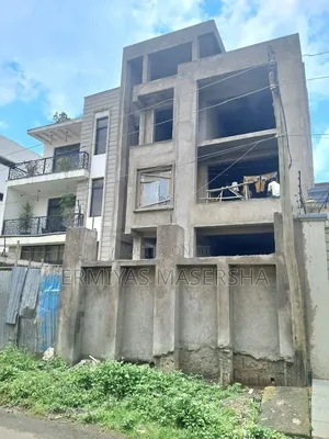 8bdrm House in Yeka for sale