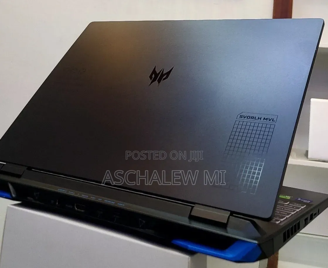 New Laptop Acer Predator Helios 300 16GB Intel Core i9 SSD 1T