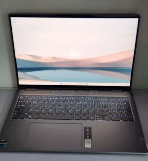 New Laptop Lenovo Yoga 7i 16GB Intel Core i7 SSD 512GB