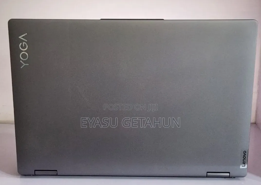 New Laptop Lenovo Yoga 7i 16GB Intel Core i7 SSD 512GB