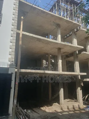 6bdrm Townhouse/Terrace in የማህበር ቤቶች, Nifas Silk-Lafto for sale