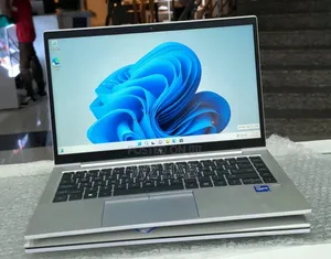 New Laptop HP EliteBook 840 G8 16GB Intel Core i7 SSD 512GB