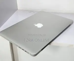 New Laptop Apple MacBook Pro 2015 16GB Intel Core i7 SSD 512GB