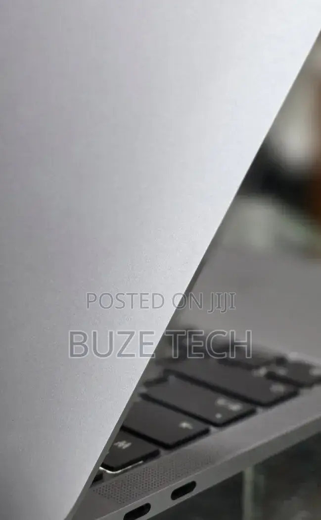 New Laptop Apple MacBook Air 2020 M1 8GB Apple M1 SSD 256GB