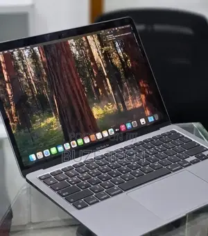 New Laptop Apple MacBook Air 2020 M1 8GB Apple M1 SSD 256GB