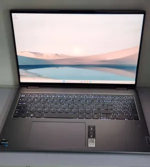 New Laptop Lenovo Yoga 7i 16GB Intel Core i7 SSD 512GB