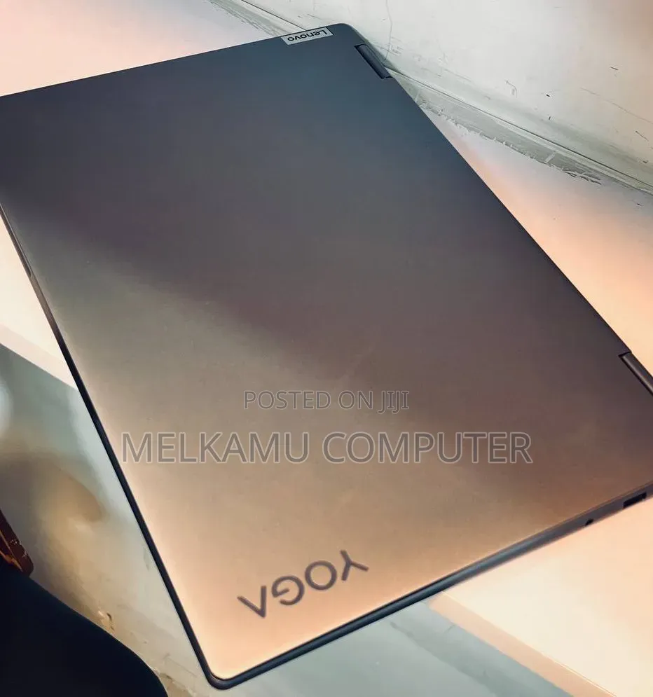 New Laptop Lenovo Yoga 7i 16GB Intel Core i7 SSD 512GB