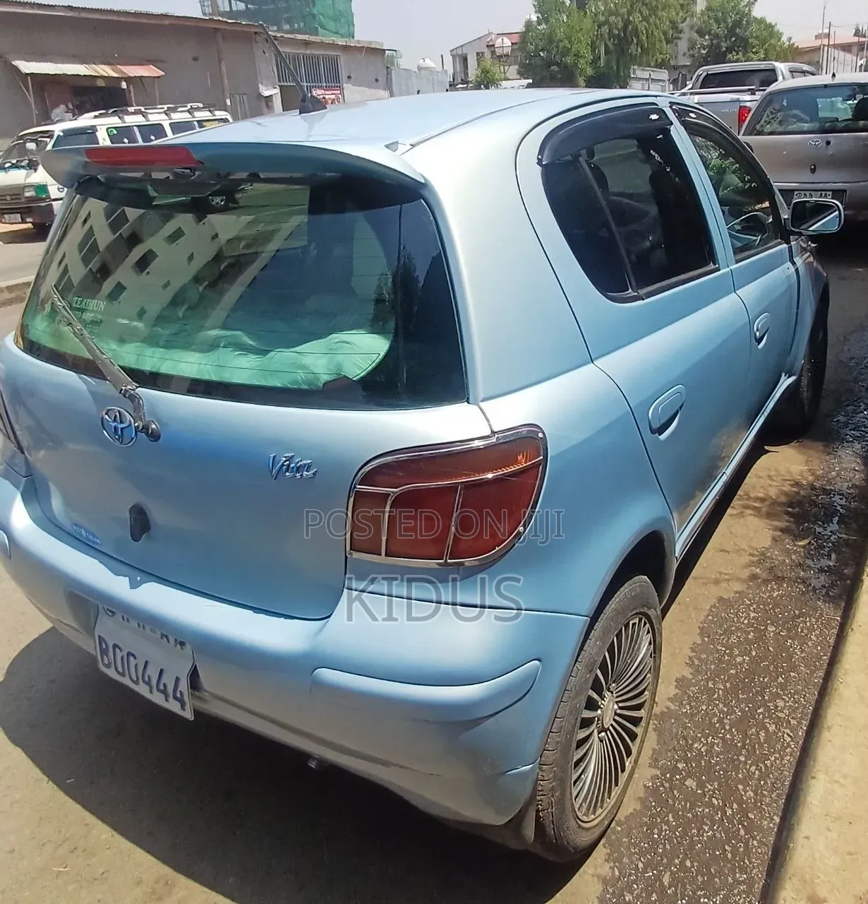Toyota Vitz 2004 Blue