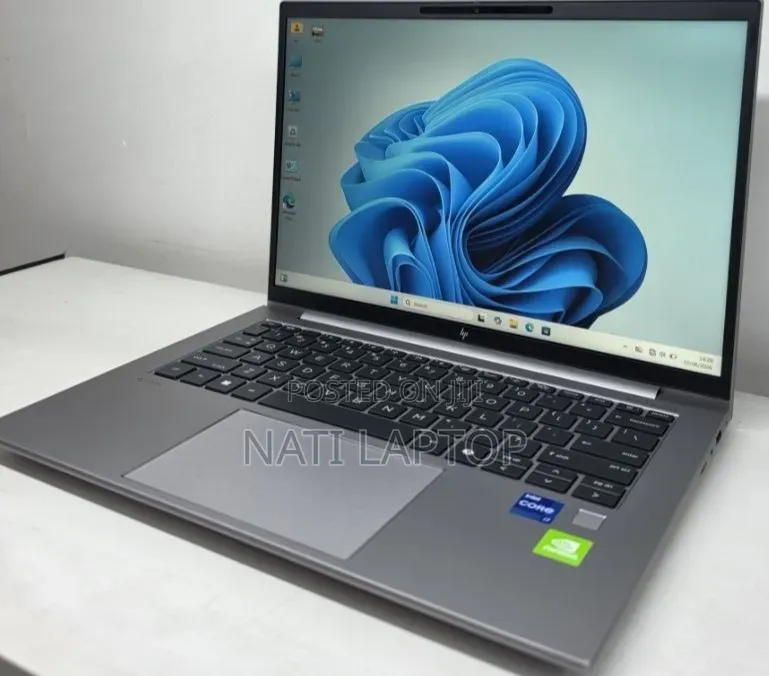 New Laptop HP 16GB Intel Core i7 SSD 512GB