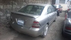 Toyota Corolla Sedan Automatic 2003 Gold