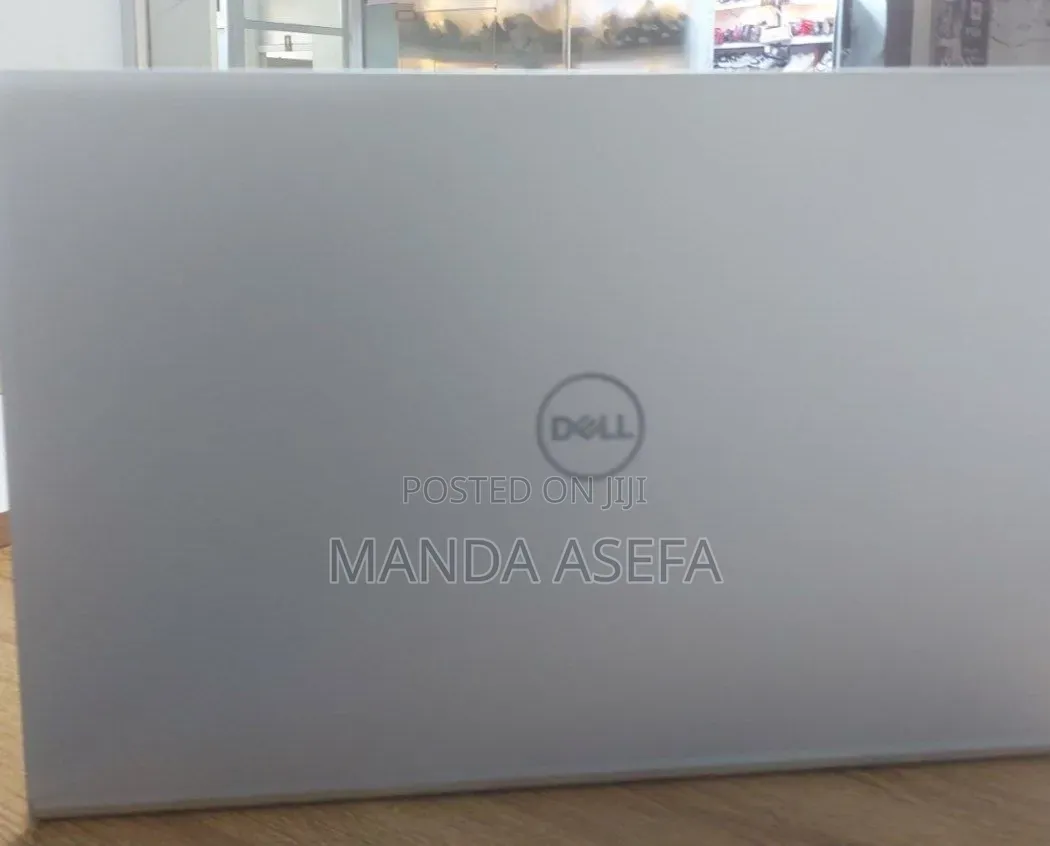 New Laptop Dell Inspiron 15 16GB Intel Core i7 SSD 512GB