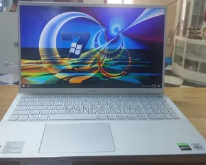 New Laptop Dell Inspiron 15 16GB Intel Core i7 SSD 512GB