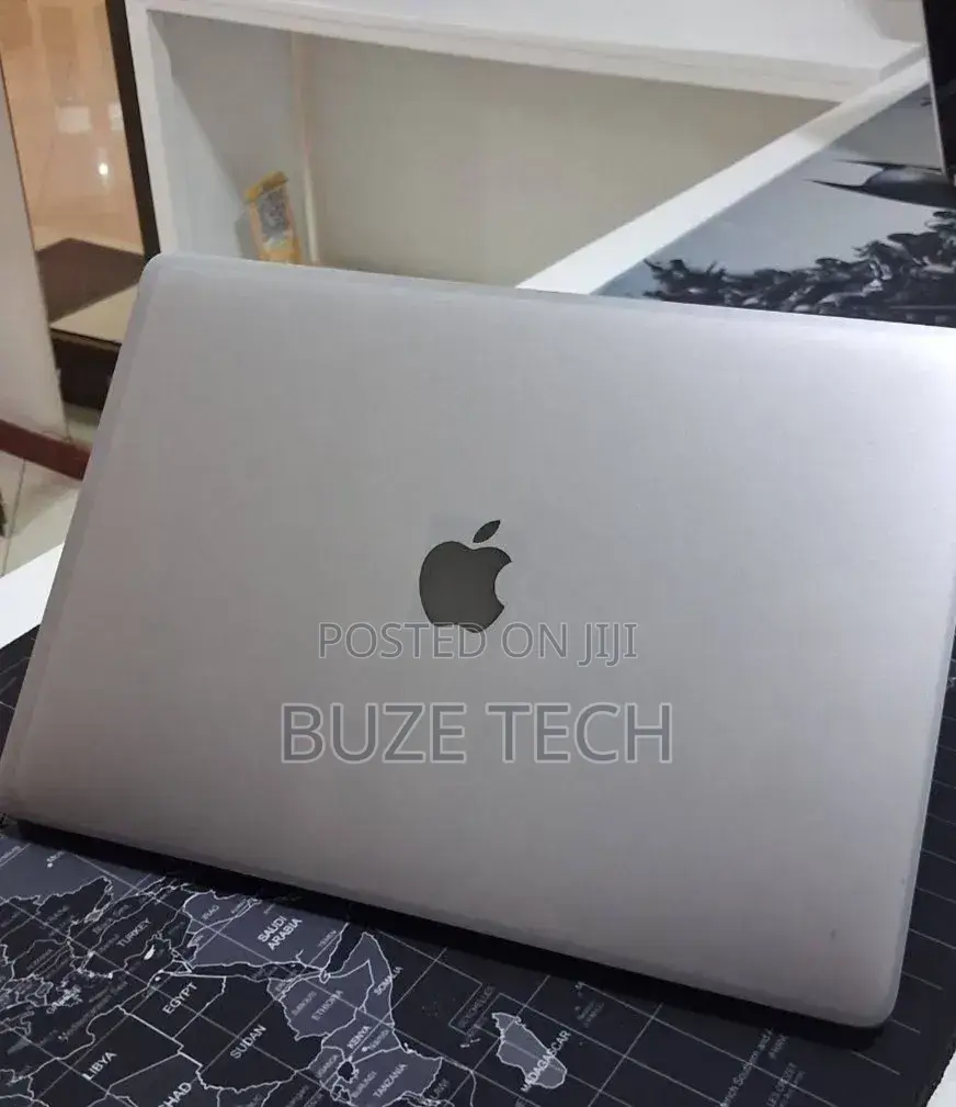 New Laptop Apple MacBook Air 2019 8GB Intel Core i5 SSD 128GB
