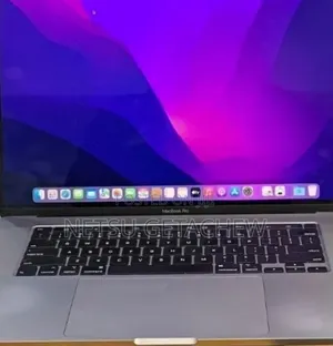 New Laptop Apple MacBook Pro 2018 32GB Intel Core i9 SSD 2T