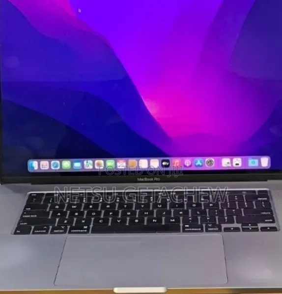 New Laptop Apple MacBook Pro 2018 32GB Intel Core i9 SSD 2T