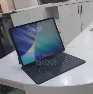 New Apple iPad Pro 12.9 (2020) 256 GB