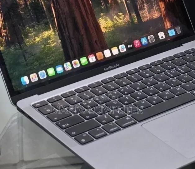 New Laptop Apple MacBook Air 2020 M1 8GB Apple M1 SSD 256GB