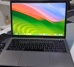 New Laptop Apple MacBook Pro 2019 8GB Intel Core i5 SSD 128GB