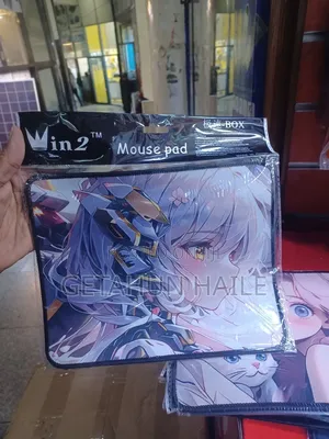 Win 2 Mouse Pad
