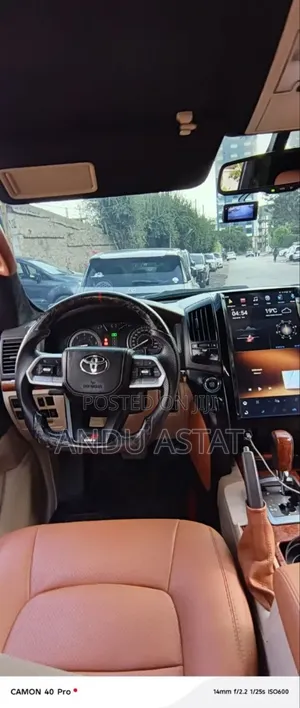 Toyota Land Cruiser 2016 Black