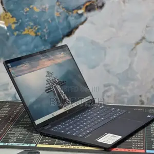 New Laptop HP OmniBook X Flip 14" 16GB Intel Core Ultra 7 SSD 1T