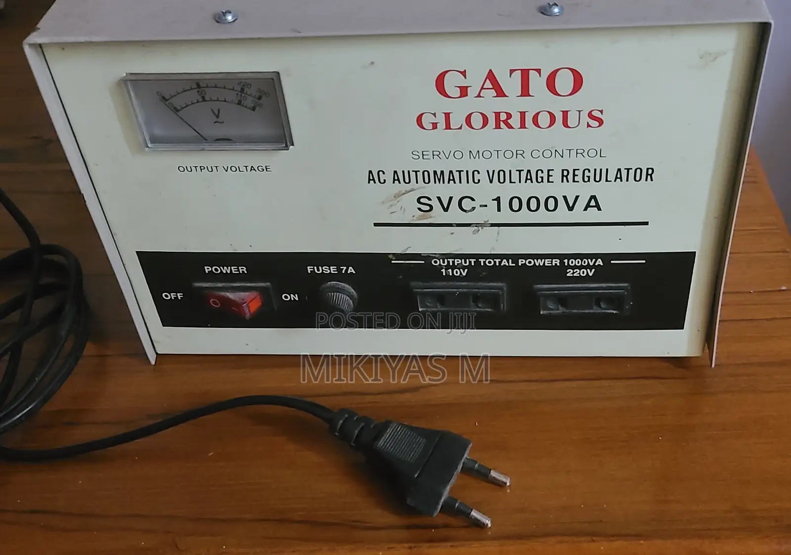 Gato SVC-1000va Servo Motor Control Ac Automatic Voltage Regulator.