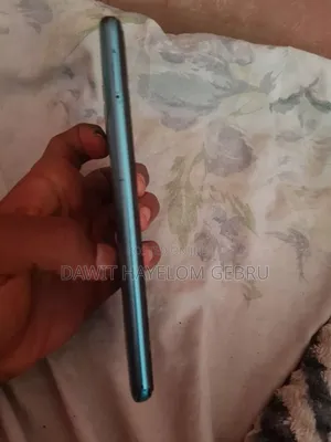 Tecno Spark 8P 128 GB Blue