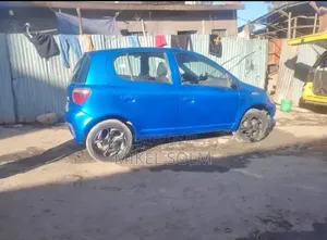 Toyota Vitz 2001 Blue