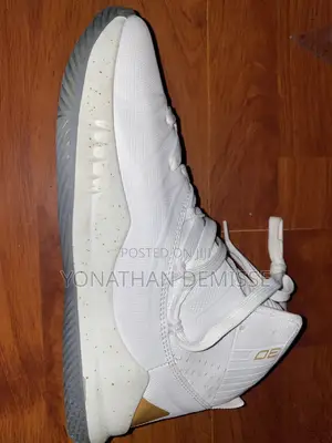 Shoe for Sell